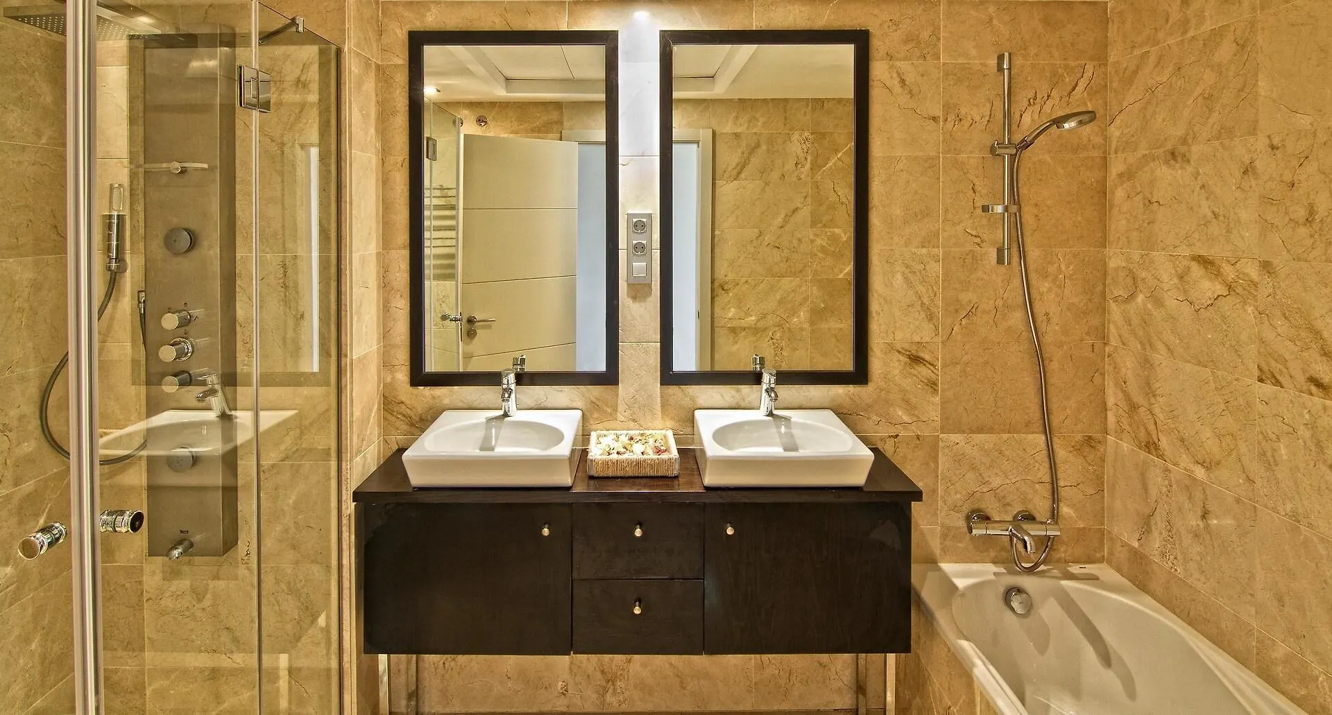 Casares Del Mar Apartamento Estepona